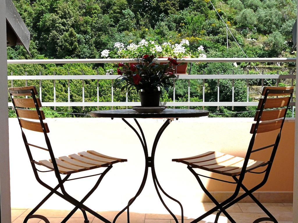 Apartamento L'Albicocco Dolceacqua Habitación foto