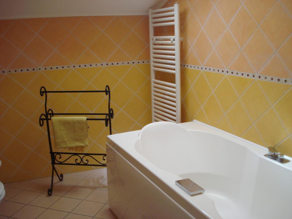 Apartamento L'Albicocco Dolceacqua Exterior foto